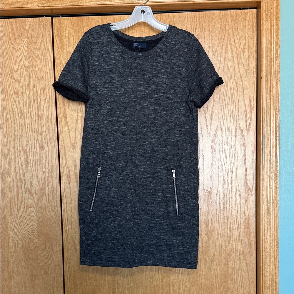 Women’s small GAP Charcoal Gray Casual Knit Dress